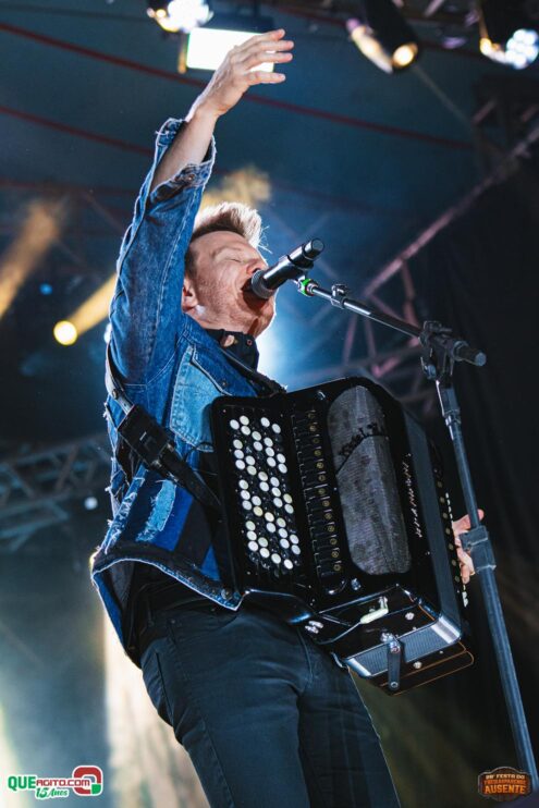 Michel Teló leva público ao delírio na terceira noite da 28ª Festa do Freigasparense Ausente 680