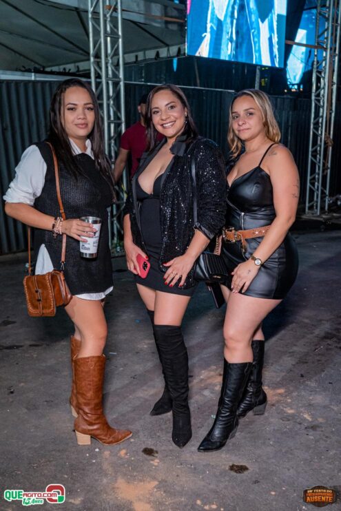 Michel Teló leva público ao delírio na terceira noite da 28ª Festa do Freigasparense Ausente 724