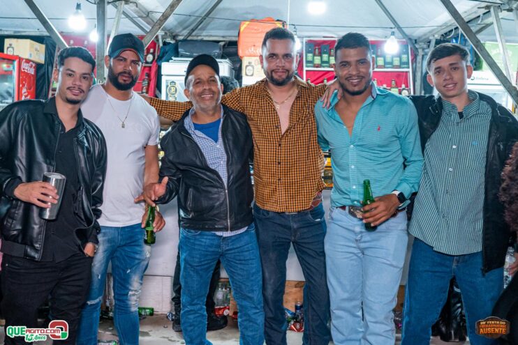 Michel Teló leva público ao delírio na terceira noite da 28ª Festa do Freigasparense Ausente 749