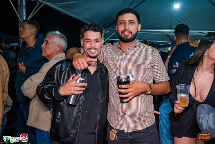 Michel Teló leva público ao delírio na terceira noite da 28ª Festa do Freigasparense Ausente 756