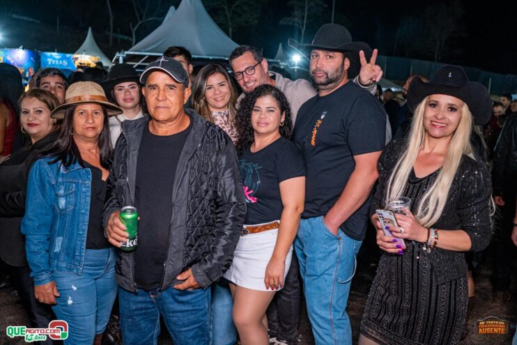 Michel Teló leva público ao delírio na terceira noite da 28ª Festa do Freigasparense Ausente 758