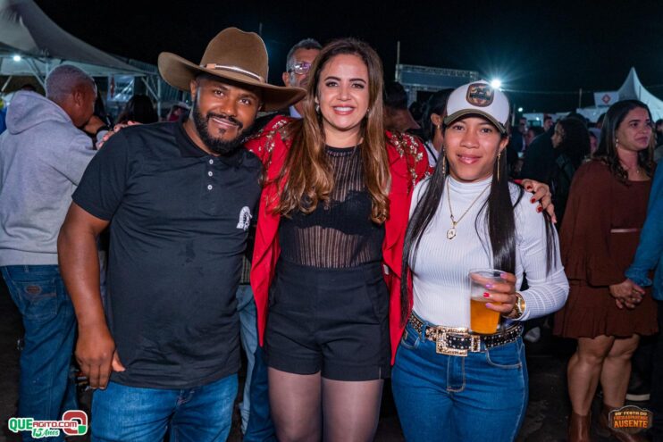 Michel Teló leva público ao delírio na terceira noite da 28ª Festa do Freigasparense Ausente 783