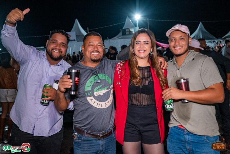Michel Teló leva público ao delírio na terceira noite da 28ª Festa do Freigasparense Ausente 795