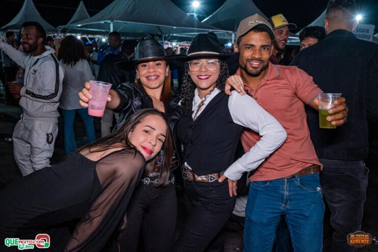 Michel Teló leva público ao delírio na terceira noite da 28ª Festa do Freigasparense Ausente 803