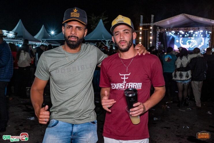 Michel Teló leva público ao delírio na terceira noite da 28ª Festa do Freigasparense Ausente 806