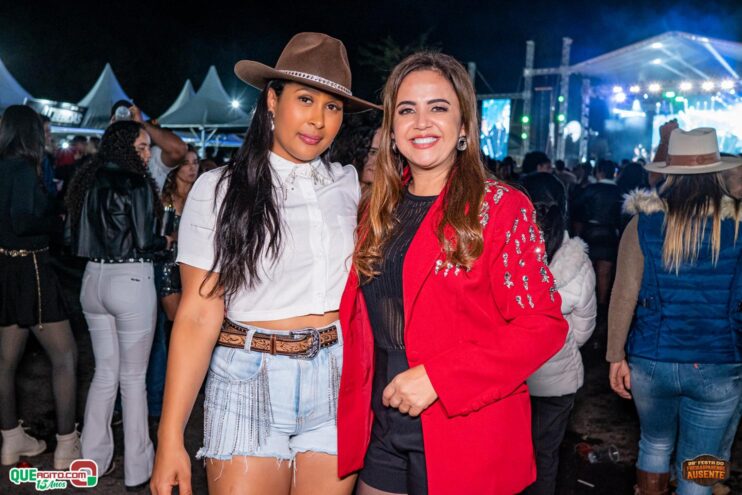 Michel Teló leva público ao delírio na terceira noite da 28ª Festa do Freigasparense Ausente 813