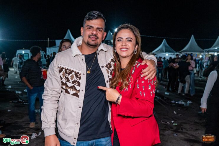 Michel Teló leva público ao delírio na terceira noite da 28ª Festa do Freigasparense Ausente 816