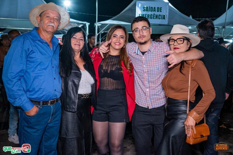 Michel Teló leva público ao delírio na terceira noite da 28ª Festa do Freigasparense Ausente 826