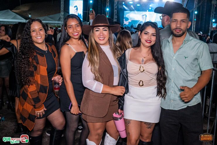 Michel Teló leva público ao delírio na terceira noite da 28ª Festa do Freigasparense Ausente 828