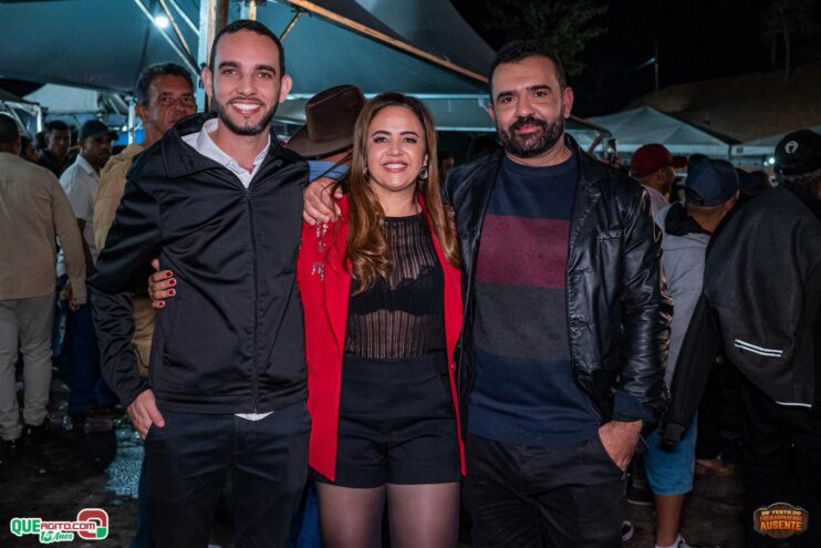 Michel Teló leva público ao delírio na terceira noite da 28ª Festa do Freigasparense Ausente 842