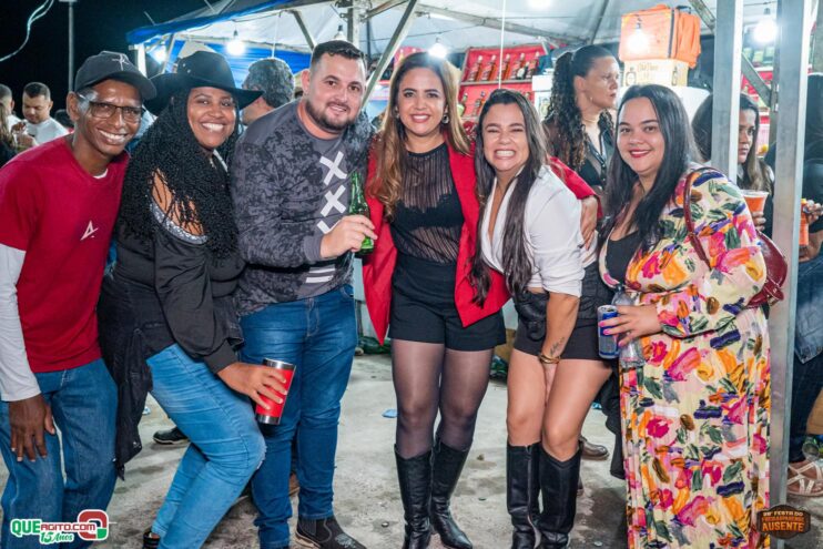 Michel Teló leva público ao delírio na terceira noite da 28ª Festa do Freigasparense Ausente 852