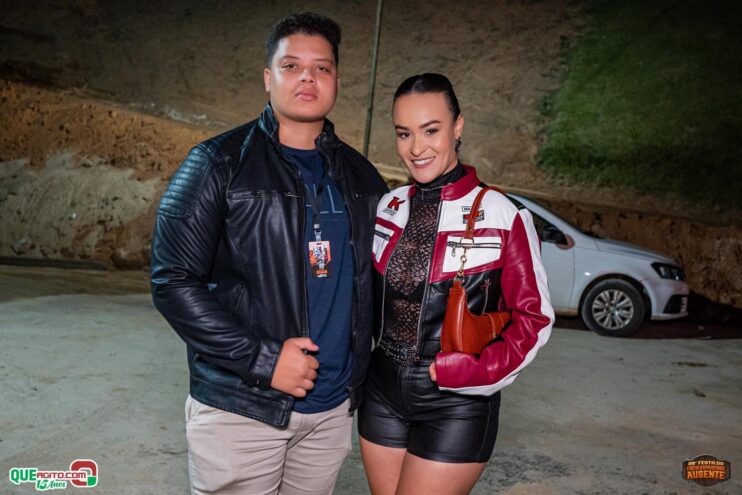 Michel Teló leva público ao delírio na terceira noite da 28ª Festa do Freigasparense Ausente 882