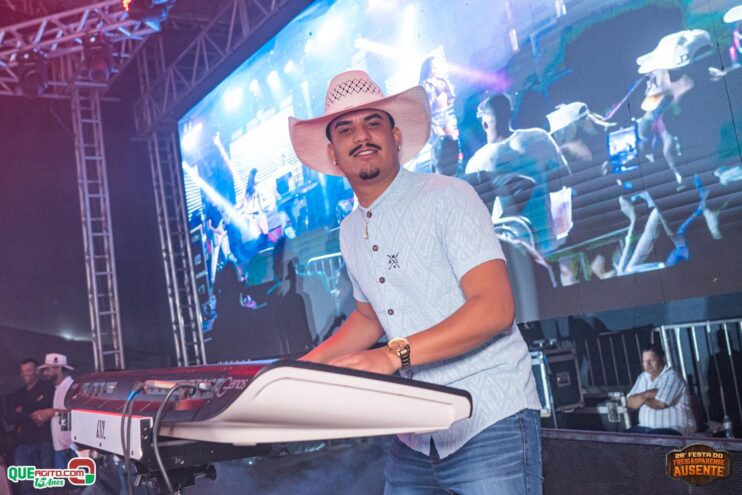 DSC_6010 Vall Sylva encerra com chave de ouro a 28ª Festa do Freigasparense Ausente 821