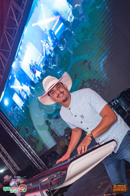 DSC_6015 Vall Sylva encerra com chave de ouro a 28ª Festa do Freigasparense Ausente 823