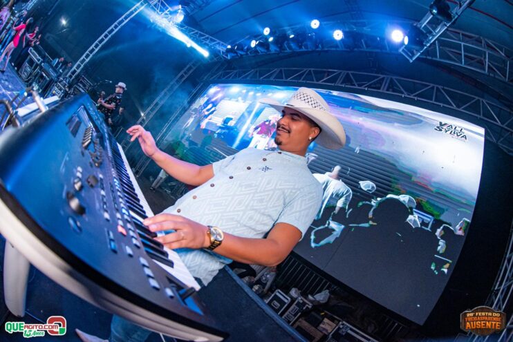 DSC_6020 Vall Sylva encerra com chave de ouro a 28ª Festa do Freigasparense Ausente 828