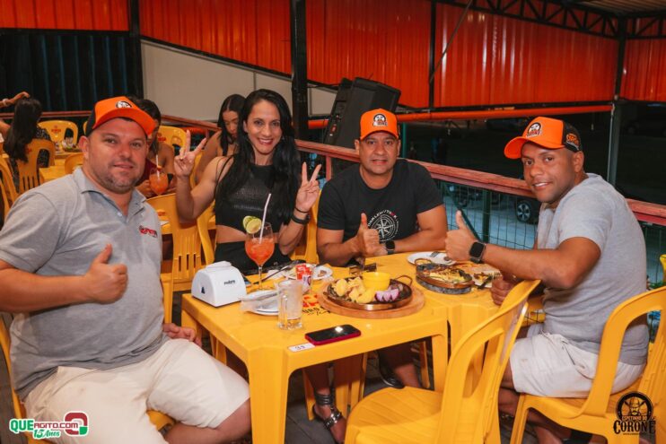 Grupo Rei inaugura o Espetinho do Coroné em Porto Seguro com noite de muita música e sabor 55