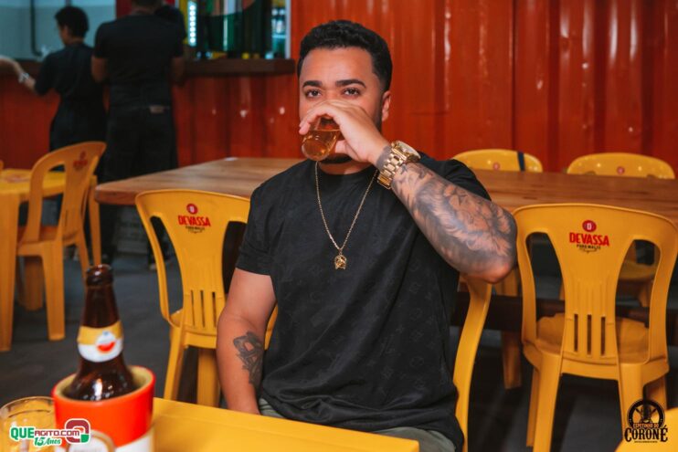 Grupo Rei inaugura o Espetinho do Coroné em Porto Seguro com noite de muita música e sabor 59