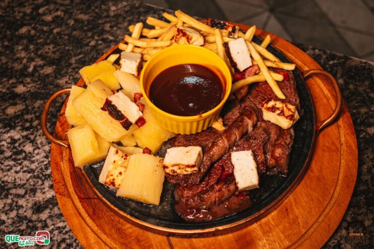 Grupo Rei inaugura o Espetinho do Coroné em Porto Seguro com noite de muita música e sabor 114