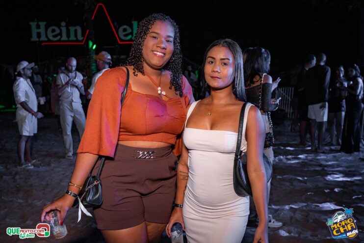 Morocha Invade em Porto Seguro contou com show marcante de MC Livinho 76