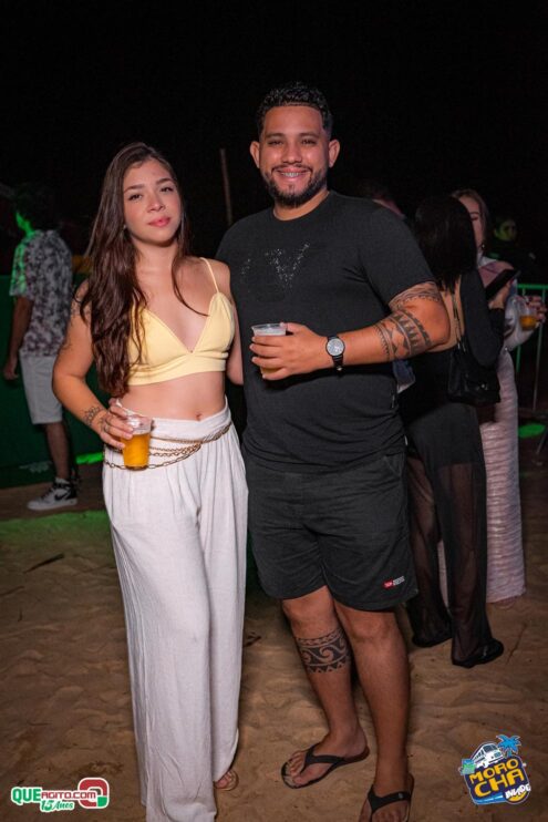 Morocha Invade em Porto Seguro contou com show marcante de MC Livinho 87