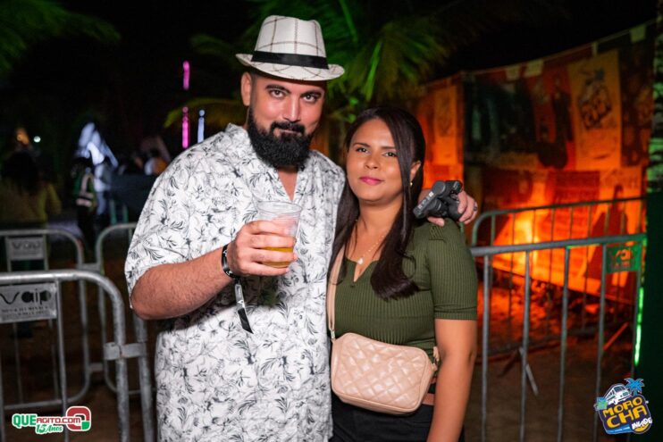 Morocha Invade em Porto Seguro contou com show marcante de MC Livinho 99