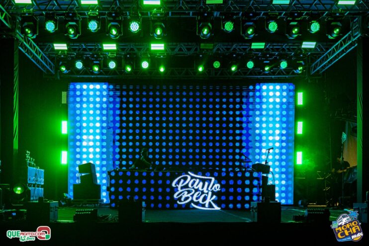 Morocha Invade em Porto Seguro contou com show marcante de MC Livinho 104