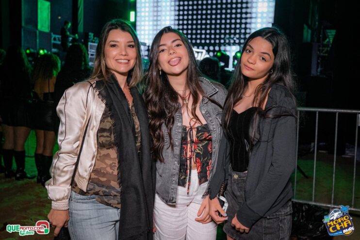 Morocha Invade em Porto Seguro contou com show marcante de MC Livinho 111