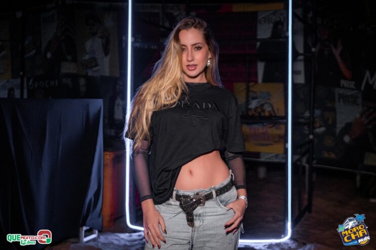 Morocha Invade em Porto Seguro contou com show marcante de MC Livinho 121