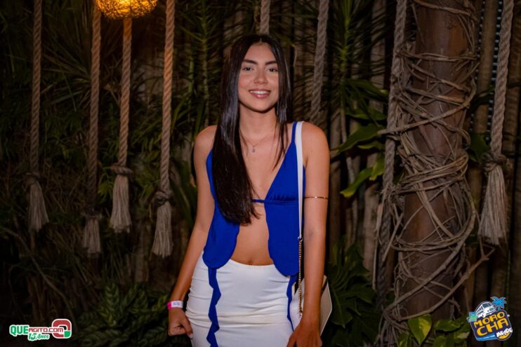 Morocha Invade em Porto Seguro contou com show marcante de MC Livinho 240