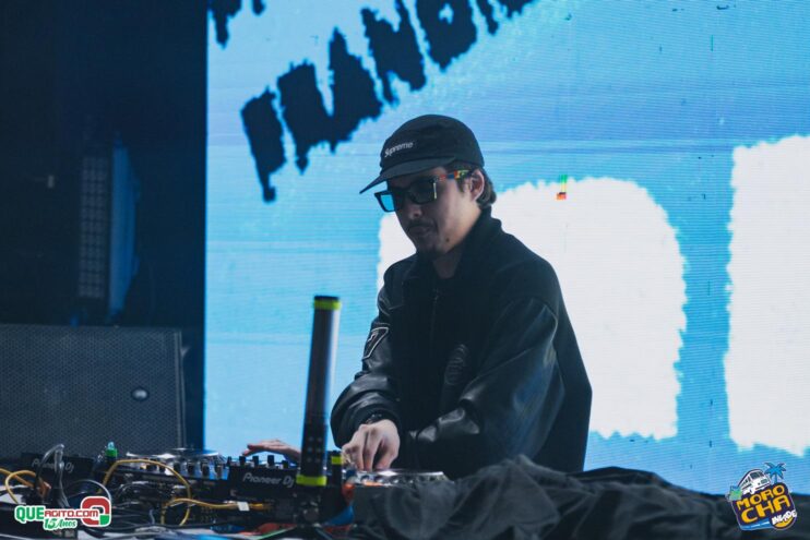 Morocha Invade em Porto Seguro contou com show marcante de MC Livinho 562