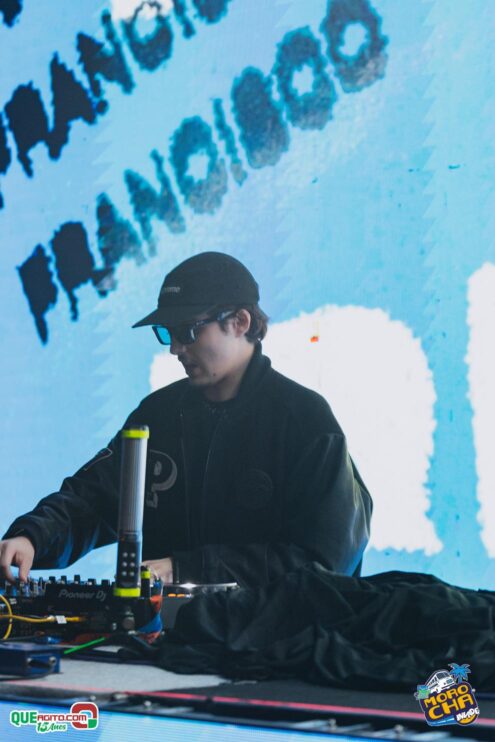 Morocha Invade em Porto Seguro contou com show marcante de MC Livinho 564