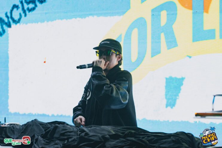 Morocha Invade em Porto Seguro contou com show marcante de MC Livinho 566