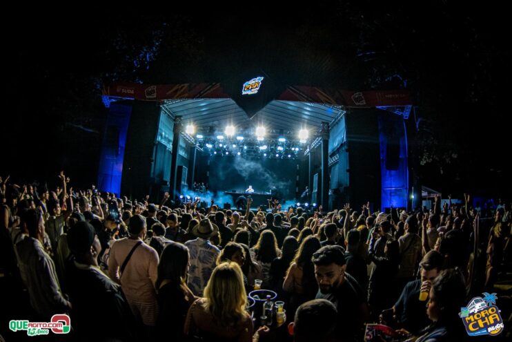 Morocha Invade em Porto Seguro contou com show marcante de MC Livinho 607