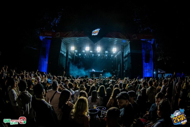 Morocha Invade em Porto Seguro contou com show marcante de MC Livinho 608