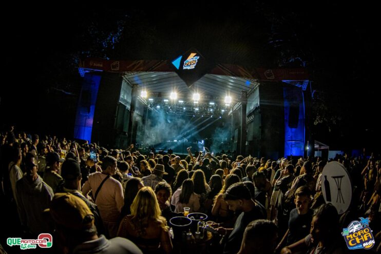 Morocha Invade em Porto Seguro contou com show marcante de MC Livinho 609