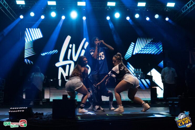 Morocha Invade em Porto Seguro contou com show marcante de MC Livinho 650