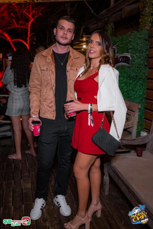 Morocha Invade em Porto Seguro contou com show marcante de MC Livinho 688