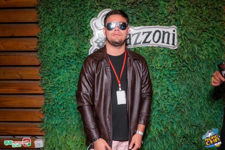 Morocha Invade em Porto Seguro contou com show marcante de MC Livinho 722