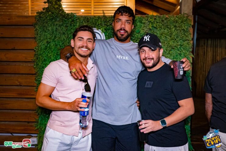 Morocha Invade em Porto Seguro contou com show marcante de MC Livinho 723