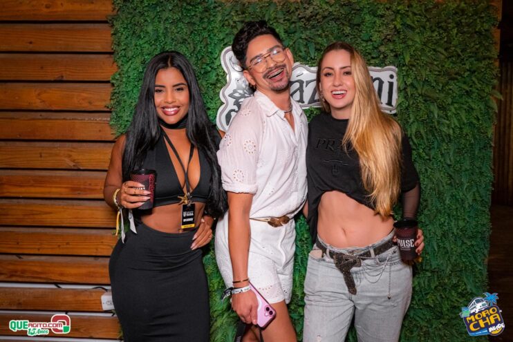 Morocha Invade em Porto Seguro contou com show marcante de MC Livinho 732