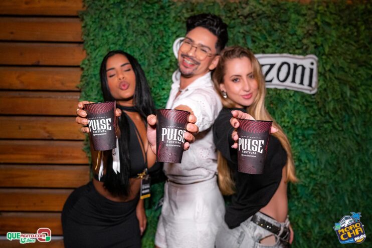 Morocha Invade em Porto Seguro contou com show marcante de MC Livinho 738