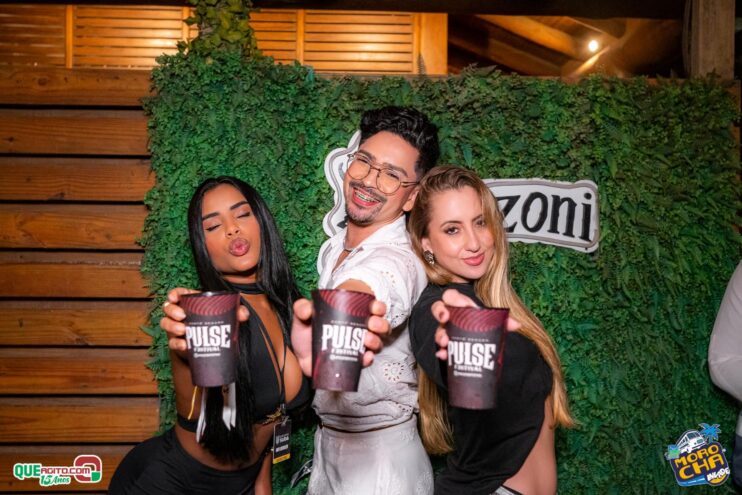 Morocha Invade em Porto Seguro contou com show marcante de MC Livinho 740