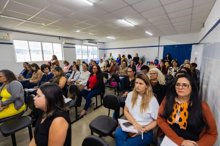 Encontro coordenadores -2 Eunápolis reúne coordenadores pedagógicos em Encontro Estratégico para Fortalecer a Educação Municipal 15