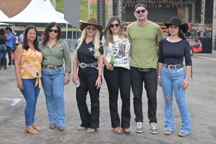 Milhares de Cavaleiros e Amazonas participam da Cavalgada do Freigasparense Ausente 2025 337