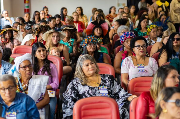 Eunápolis promove II Conferência Municipal de Políticas para Mulheres 13