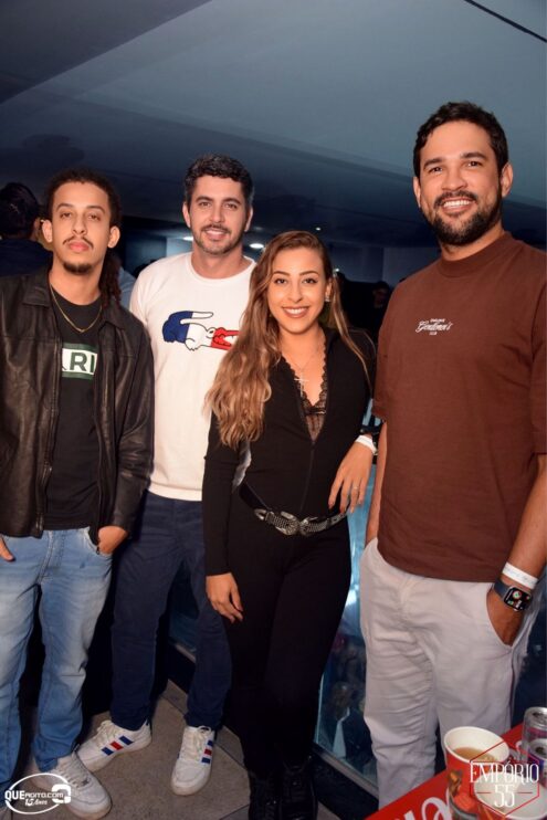 Empório 55 é inaugurado com grande show de Boteco das Amigas e Júlio Cardozzo em Eunápolis 108