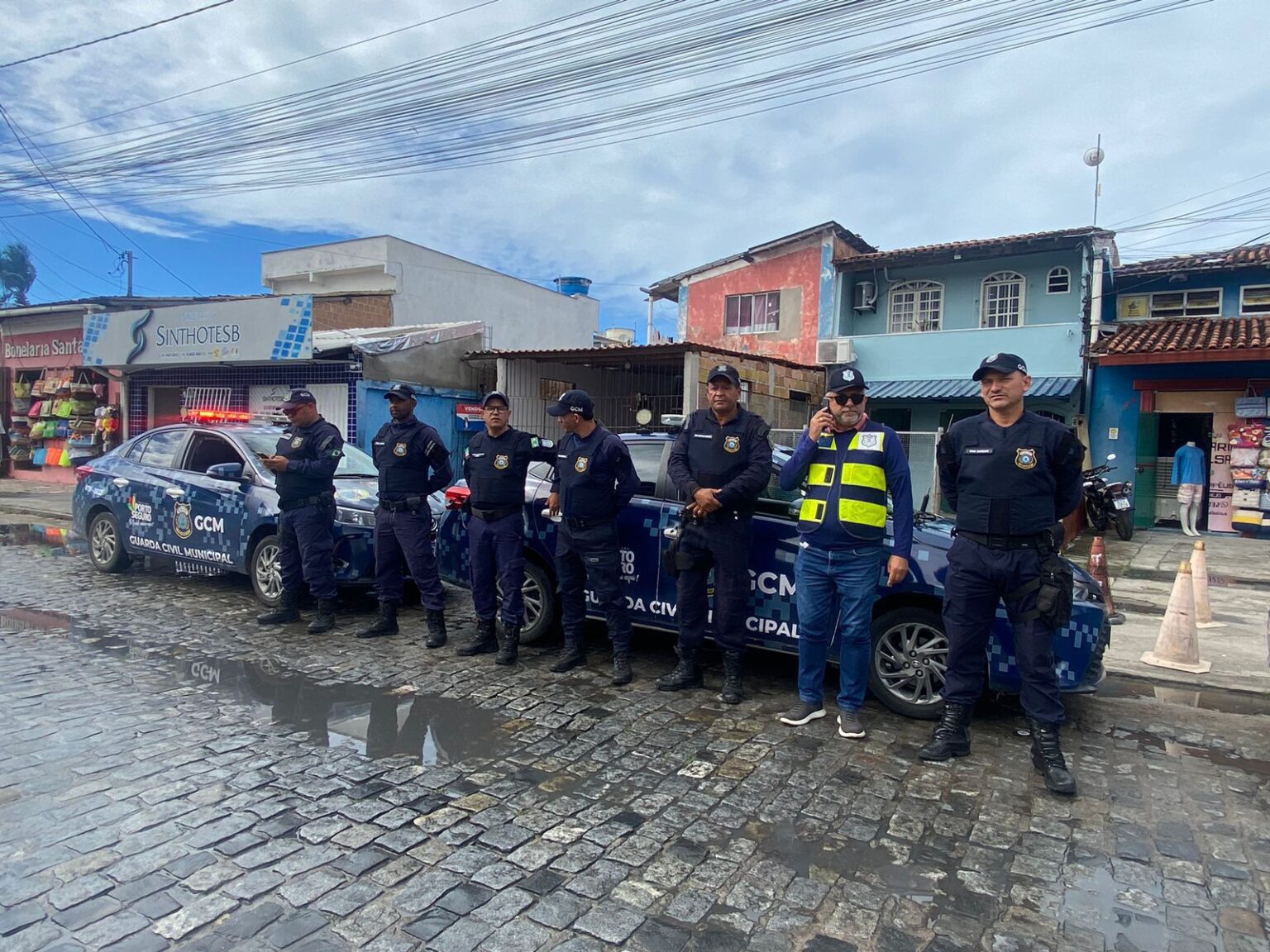 Prefeitura de Porto Seguro intensifica fiscalização contra transporte irregular de passageiros 13