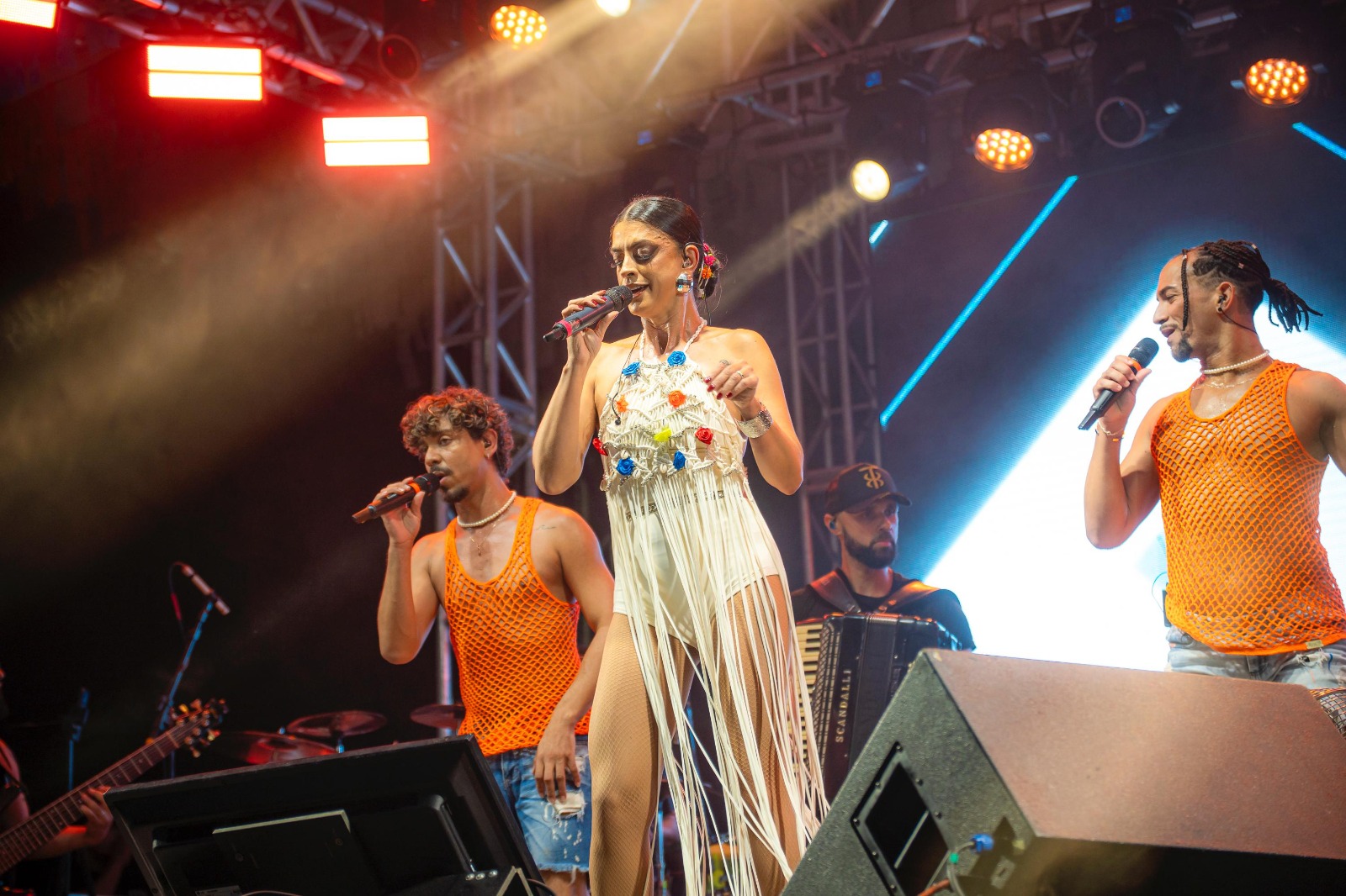 São João de Caravelas 2025 encerra com sucesso e grande participação popular 9