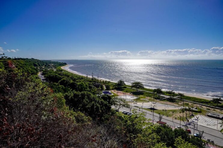 Porto Seguro entre os 10 destinos com melhor desempenho hoteleiro no Brasil no 1º semestre de 2025 4