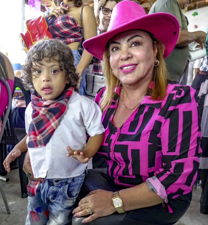 WhatsApp Image 2025-07-11 at 15.53.52 (1) Forró da Apae e Ceame leva alegria para crianças com deficiência e suas famílias 17